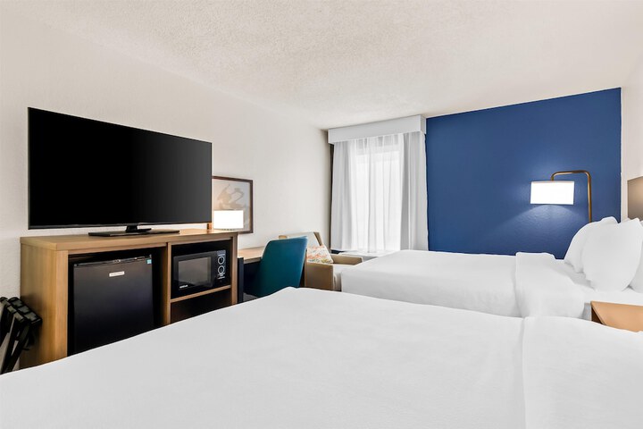Room 21 of 51