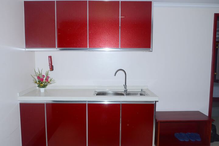 Room 6 of 40