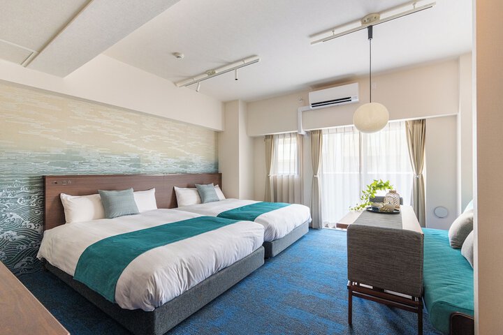 Room 26 of 104