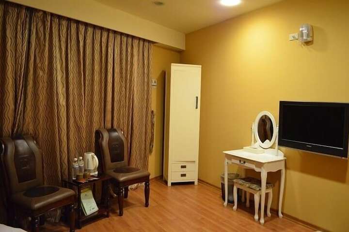 Room 20 of 51
