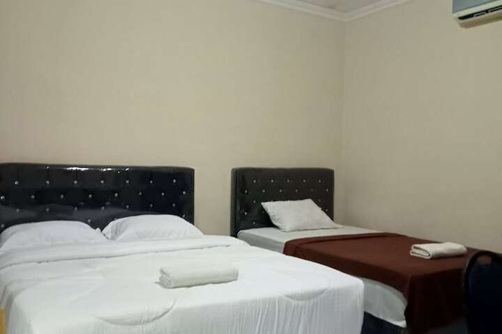 Room 7 of 29