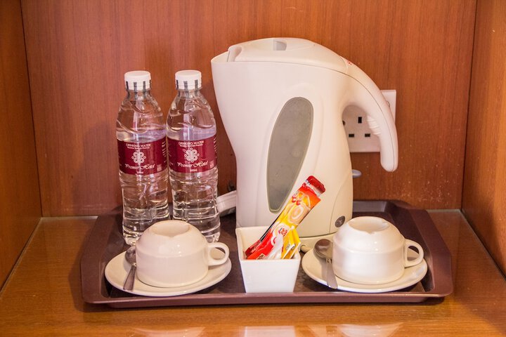 Breakfast/Coffee Service 19 of 32