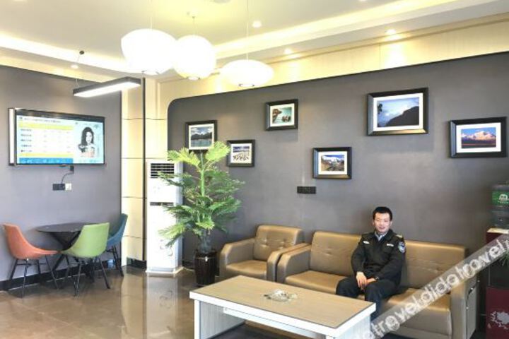 Hotel Interior 17 of 23