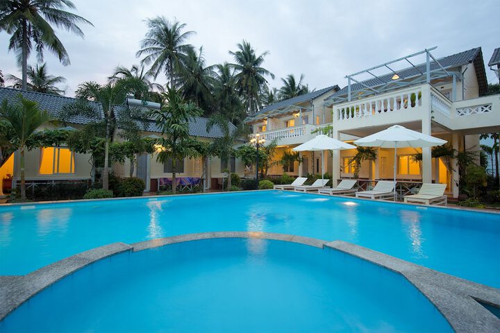 Pool 63 of 83