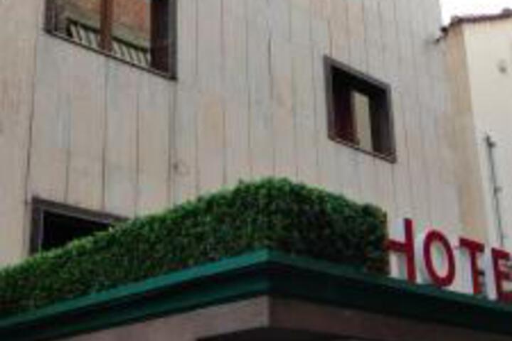 Hotel 1 of 29