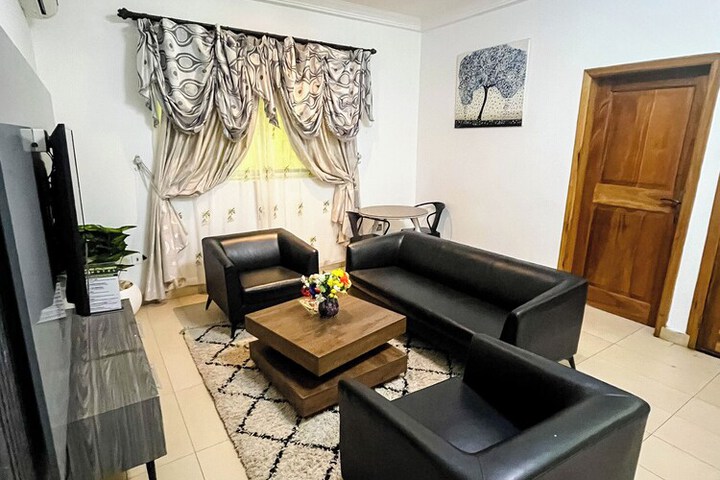 Room 15 of 24