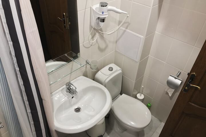 Room 26 of 41