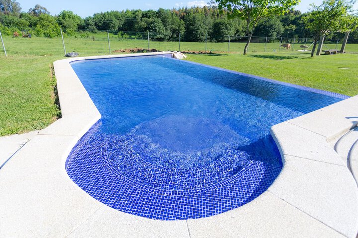 Pool 67 of 107