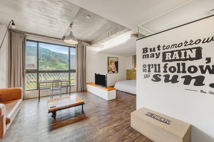 Room 60 of 201