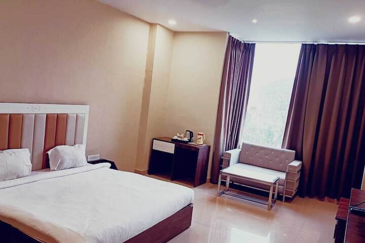 Room 9 of 54