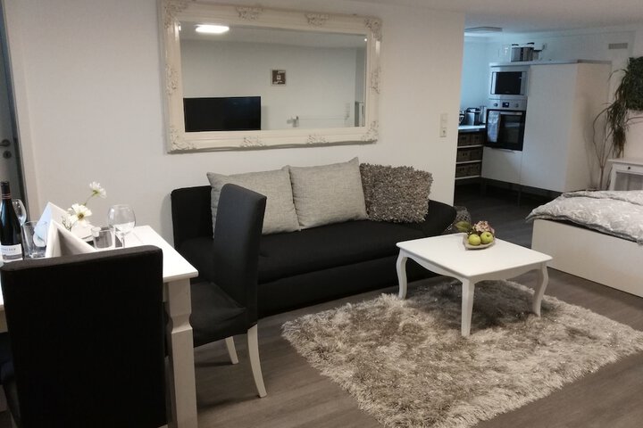 Room 8 of 53