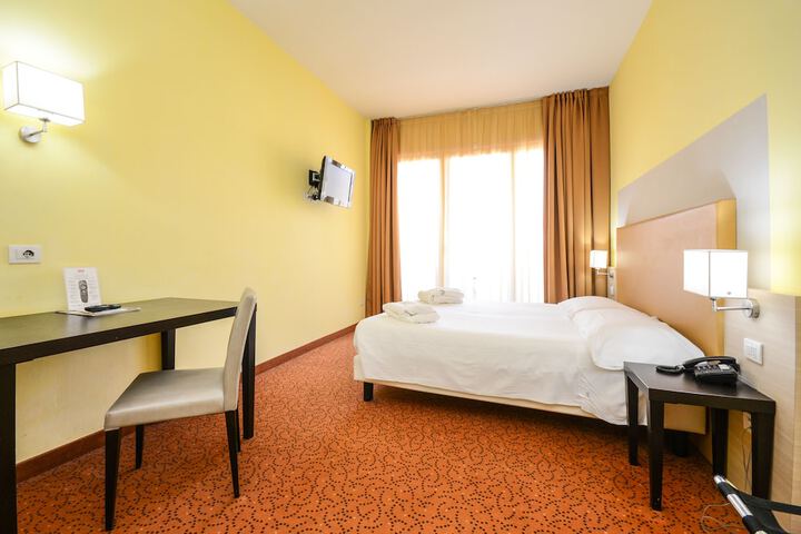 Room 16 of 56