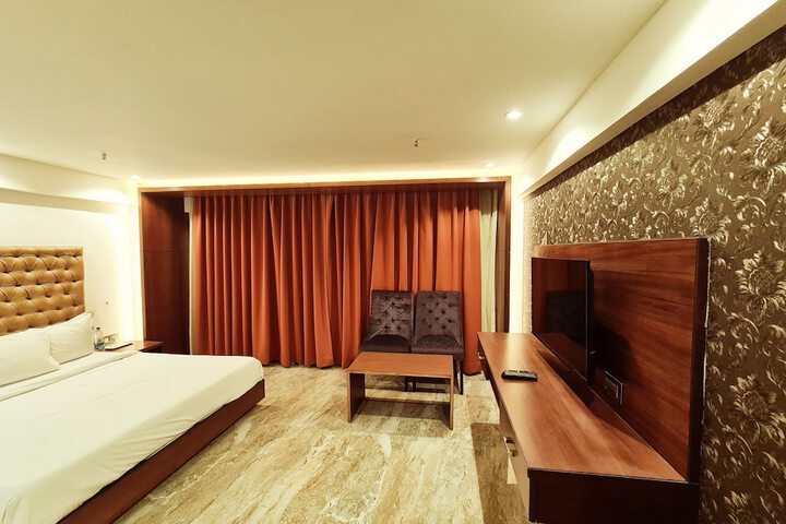 Room 16 of 58
