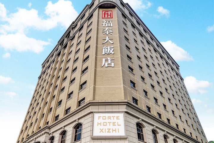 Hotel 85 of 92