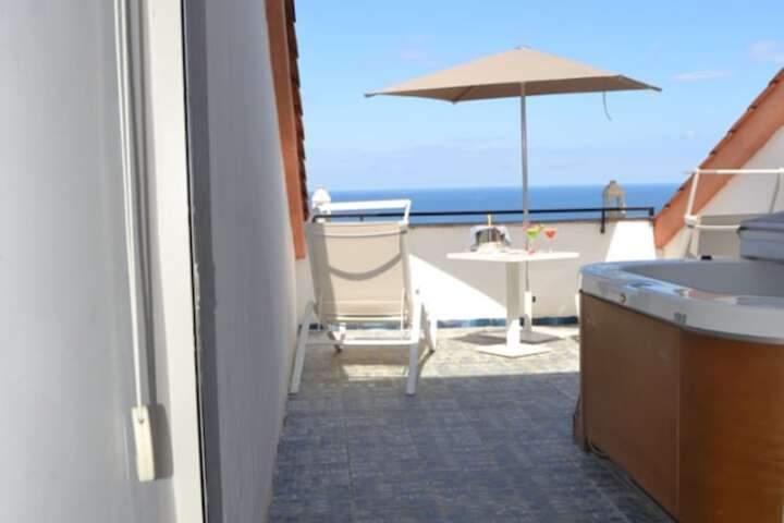 Terrace/Patio 22 of 50
