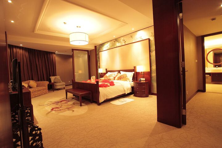 Room 14 of 45