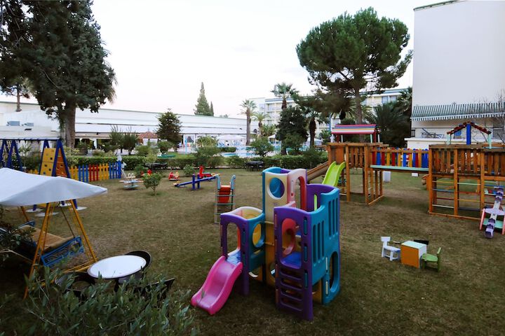 Childrens Activities 53 of 77