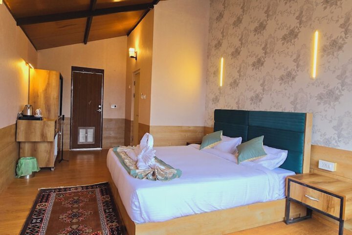 Room 16 of 41