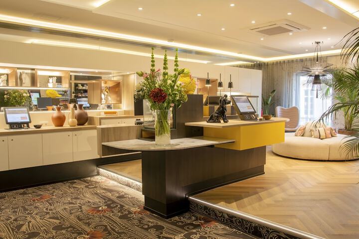 Lobby Entry