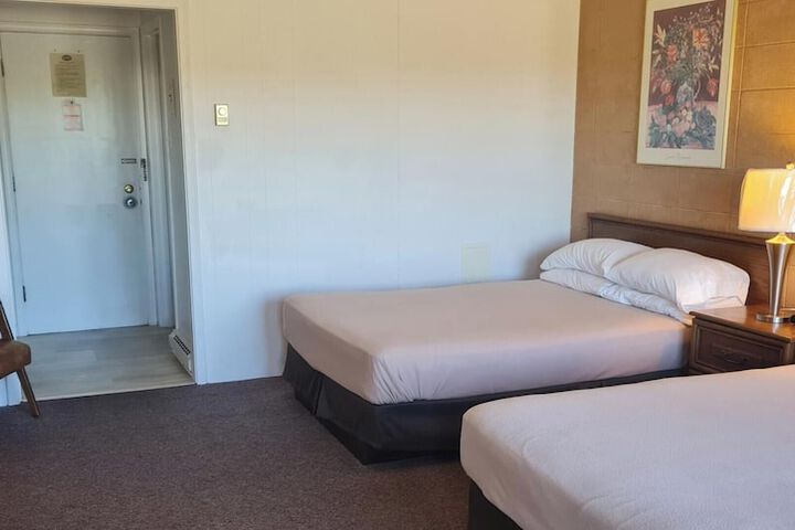 Room 12 of 46
