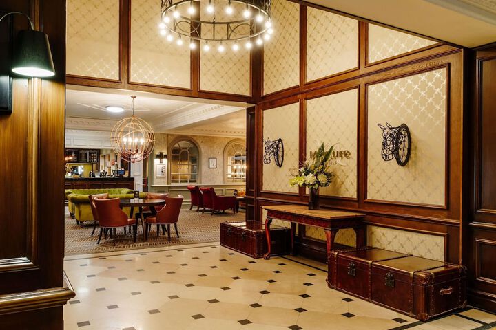 Hotel 152 of 157