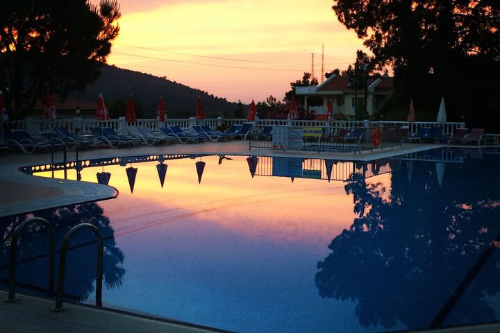 Pool 23 of 50