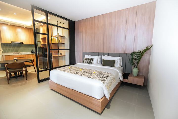 Room 25 of 50
