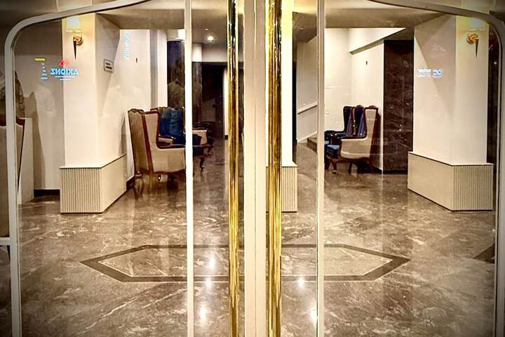 Hotel Lobby