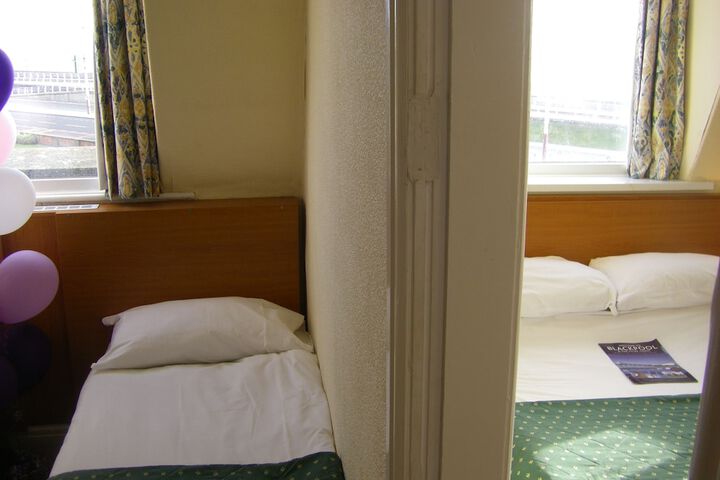 Room 25 of 55