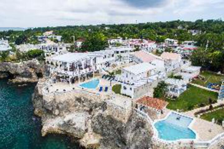 Begoña Cliff Hotel in Negril