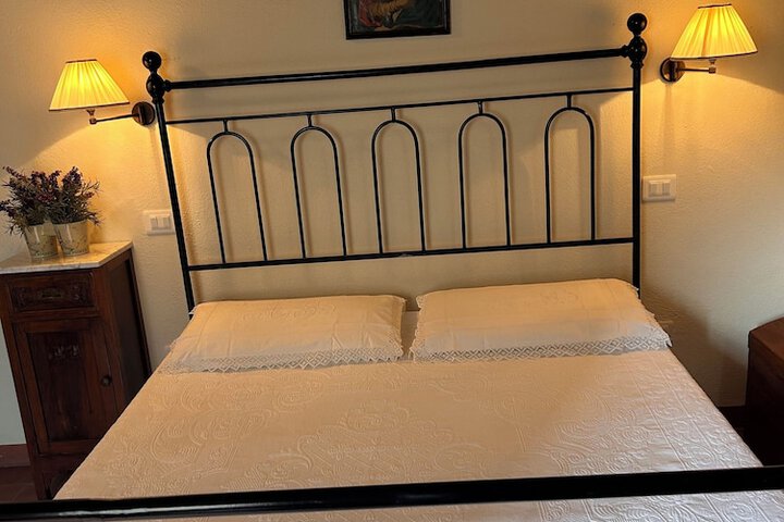 Room 30 of 157