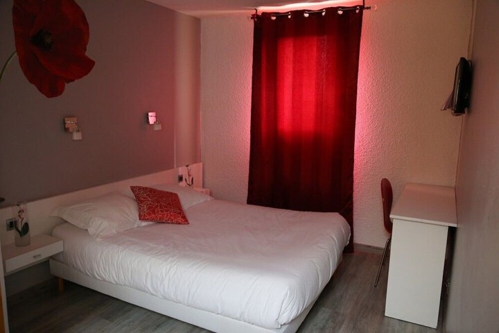 Room 4 of 22