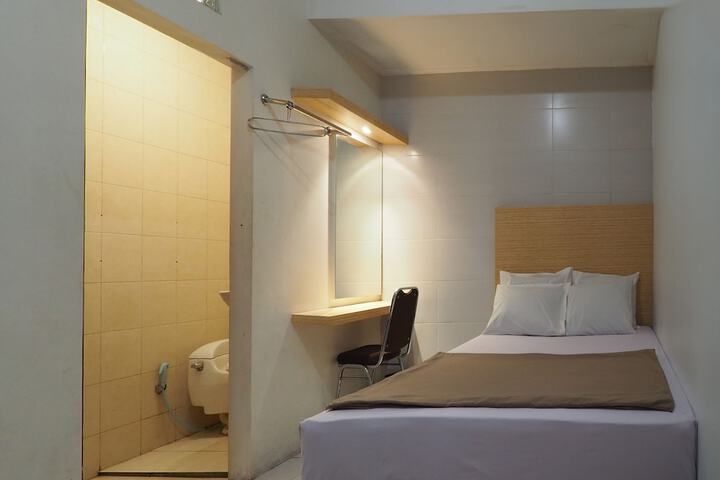 Room 10 of 23