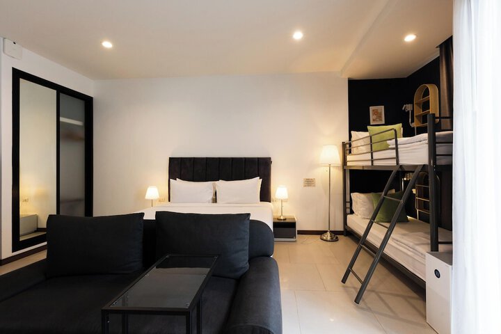 Room 92 of 257
