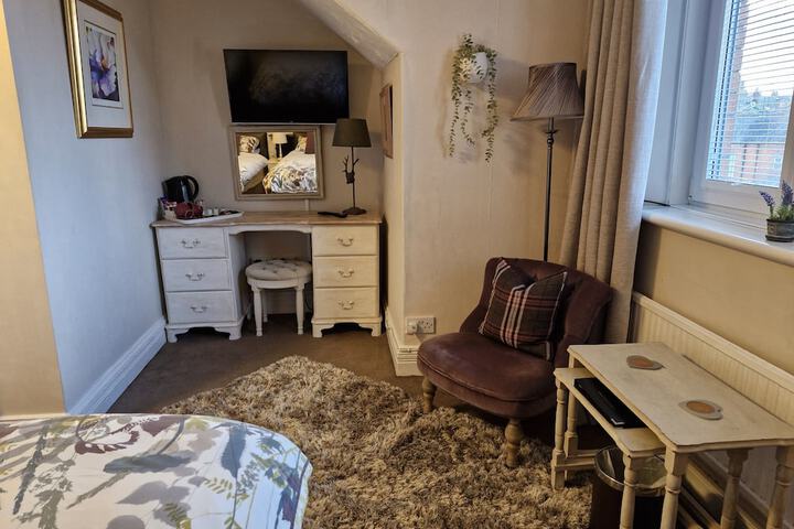 Room 25 of 47