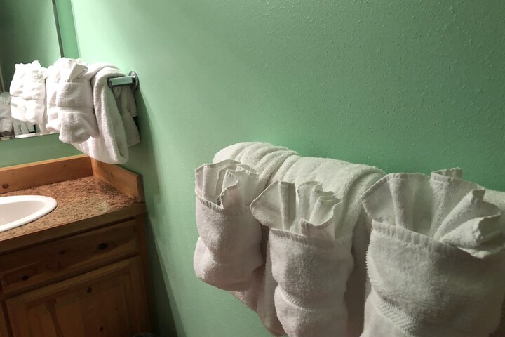 Room 110 of 186