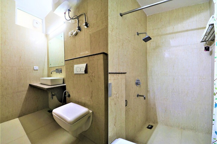 Room 14 of 37