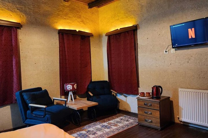 Room 29 of 38