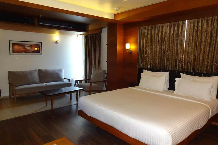 Room 21 of 65
