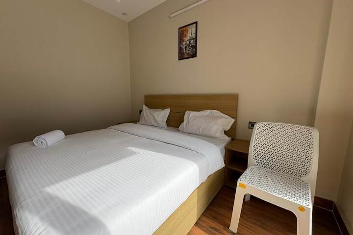 Room 75 of 123