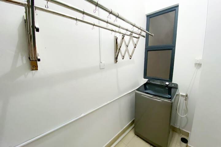 Laundry 34 of 49