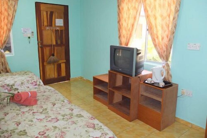 Room 22 of 64