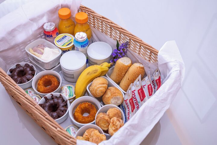 Breakfast/Coffee Service 57 of 70
