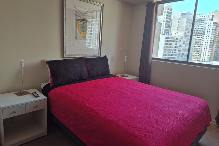 Room 12 of 33