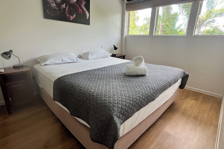 Room 10 of 91