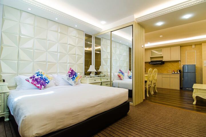 Room 14 of 57