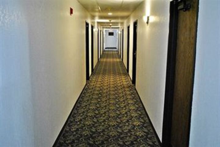 Ballroom/Hall 29 of 29