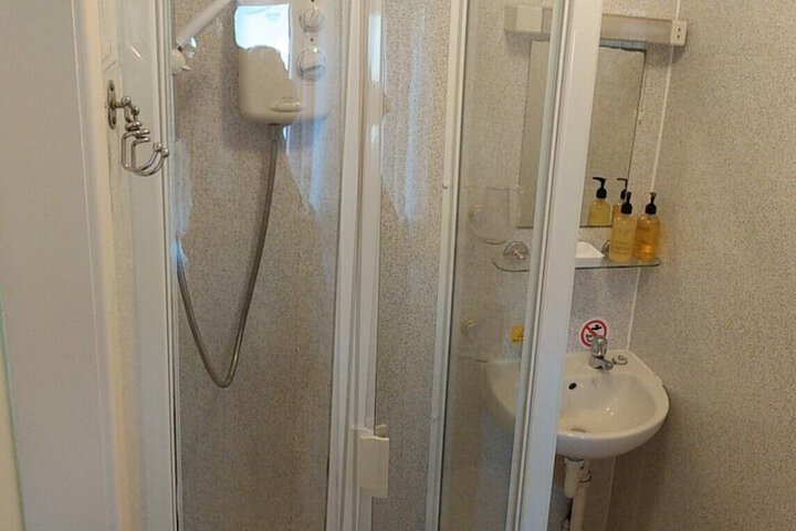 Room 9 of 51