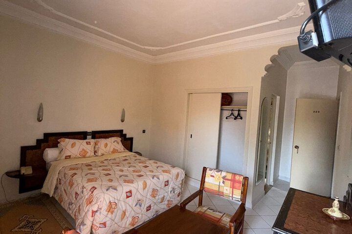 Room 12 of 61