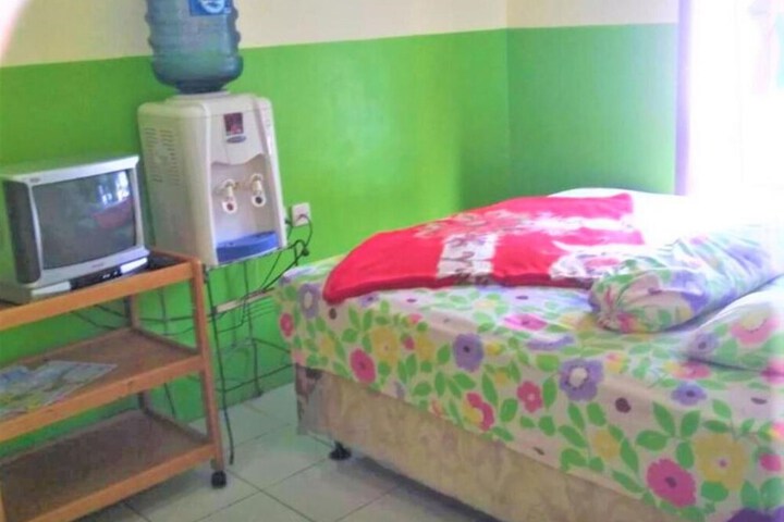 Room 2 of 12